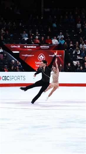 Deanna Stellato-Dudek ✨ dazzles ✨ in her new Oscar de la Renta dress to claim first place in the pairs short program alongside partner Maxime Deschamps! ________ Deanna Stellato-Dudek ✨ éblouit ✨ dans sa nouvelle robe Oscar de la Renta et termine première du programme court en couple avec son partenaire Maxime Deschamps ! | Skate Canada / Patinage Canada