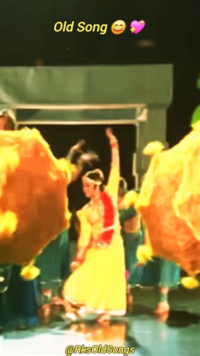 🎶✨ Purane Gane | Evergreen Retro Bollywood Old Is Gold Melodies 🌟💛 | #shorts