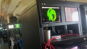 'Storm hunter' plane gathers data from strengthening Hurricane Ian