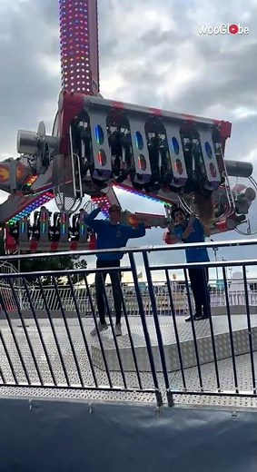 Ride Fail: Thrill Ride Stops Mid-Flip, Shocks Riders || WooGlobe