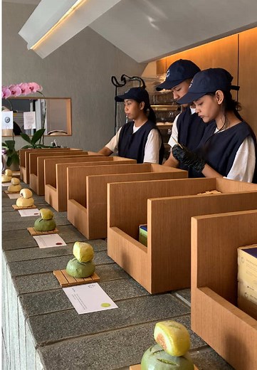 Rochi: Roti Isi Mochi Lezat di Bandung