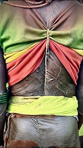 Whipping Rituals: As part of their cultural practices, some Hamar women voluntarily participate in a whipping ritual, where they are whipped on their backs. The scars left behind are seen as a symbol of courage and endurance and contribute to a woman’s status and reputation within the community. Ethiopia 2023 | Mario Gerth Photography