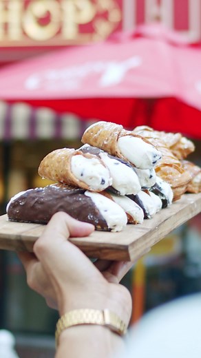 Absolutely nothing beats this classic! 🤩😍 Chef up your own cannolis with our cannolis kits! 😎👨‍🍳 🌟Available on https://carlosbakery.com/!🌟 #carlosbakery #cakeboss #cannolis #italiandesserts #classics | Carlo's Bakery