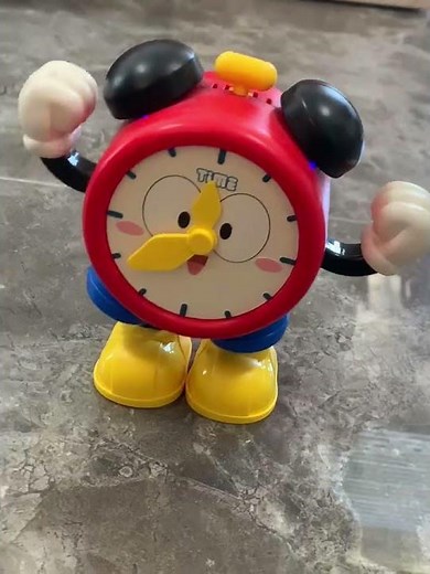 What time do you get up with such a cute alarm clock? Toy Story is so cute.