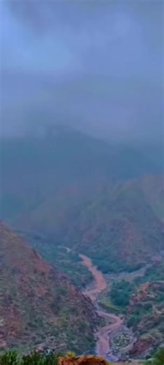 Stunning Panoramic View of Rugged Mountain Landscape