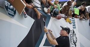 WATCH: Chip Kelly mic'd up at Eagles open practice