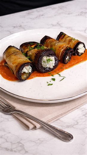 What’s in these creamy vegan eggplant rolls?