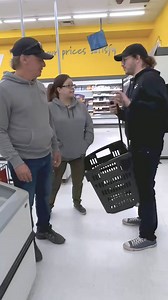 7.2K views · 295 reactions | For all you cheese lovers 燎燎燎 #birthday #ShoppingSpree #freefood #21secondschalleng #shoppingspree #freepaid #randomactofkindness #shoppinghaul #ShoppingSpree #studentlife #reelsviralfb #reelsvideos #fbreelsvideo #fbreels #foryoupage | V. Alexander | Facebook