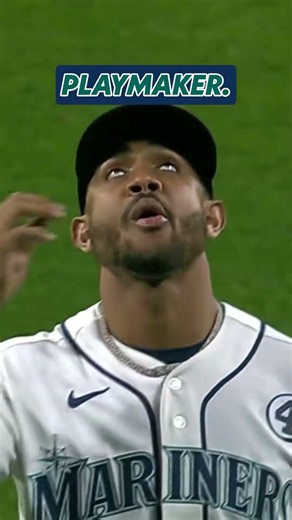 Game-Winning Sliding Grab | Mariners Extend Win Streak