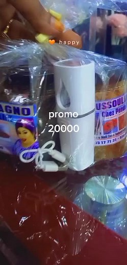 Vidéos de Penda Diakité (@pindadiakite1) avec son original - Penda Diakité