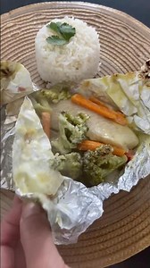 Join me as I prepare lunch for my hubby 😋 Fish baked in parchment paper #recipes #food #cooking #...