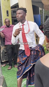 36K views · 1.1K reactions | Mc KIDIKIDI In the Dancing MOODY  Chai You be Dancing Oracle!?! #bayelsa #ikaw #ijawheritagetv #Your #funnyreels #ijawtotheworld #tundenut #thisisbayelsa #garagemovie #gistyentown | Mc Kidikidi | Facebook