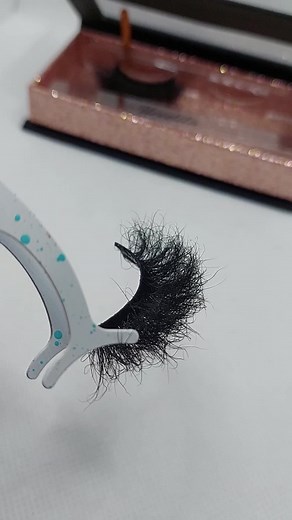 🏛LINEA GRECIA 🏛 Luce una mirada de ensueño con nuestras Aure lashes 😍 . 🏛AFRODITA🏛 follow: Aure Lashes •Hechas a mano🤲 •Libres de crueldad 🐰 •$260 •Floufis •Reutilizables 35 •Super Ligeras •Volumen increíble . . #pestañaspostizas #lashes #Aurelashes #Aurelashes #pestañaspostizas #ojosbrillantes #maquillaje #beauty #pestañaspostizas #ojosbrillantes #maquillaje #beauty #parati #viral #followforfollowback #fyp #pestañas #sigueme