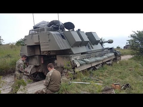 Royal Artillery heavy armour (British Army, AS90, CRARRV)