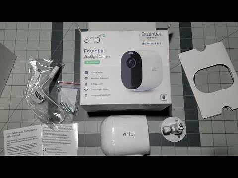 Arlo Essential Spotlight Wireless Security Camera Review