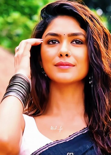 ✨>>🫵🏻…. Lyrics 🧏🏻‍♂️ …😩❤️🥰💗…✨ #tiktok #trending #love #trendingtamil #tamilsong #foryou #fypシ #fyp