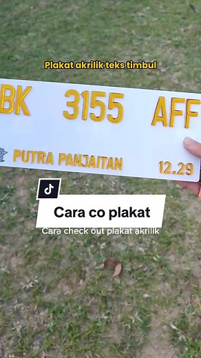 Panduan Memesan Plakat Akrilik Timbul