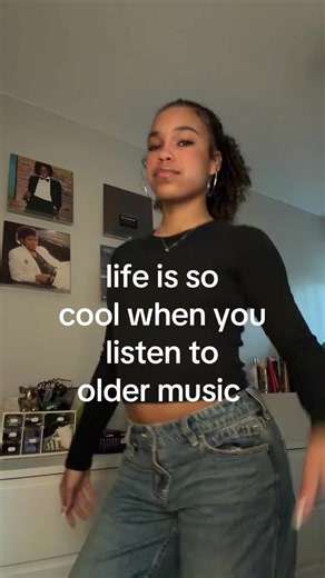 Why 80s and 90s Music Feels So Cool
