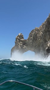 3.1M views · 29K reactions | Impresionante oleaje en el Arco de Cabo San Lucas  #loscabos | Good Trip CABO | Facebook