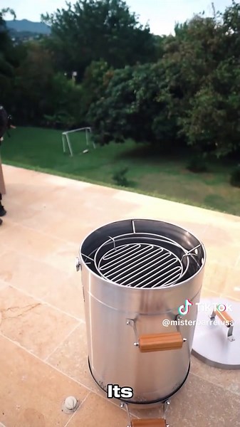 Descubre la Forma Cilíndrica de Mister Barrel