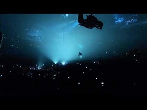 Eric Church Gather Again Tour Lunatic Fringe Intro, Entrance & Through My Ray-Bans - Lexington, KY