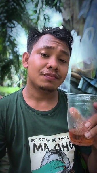 Belajar Bahasa Malaysia di Kebun Sawit