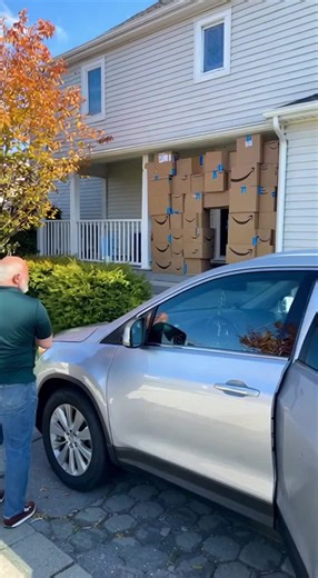 The Smoke Goat (@thesmokegoat)’s videos with original sound - The Smoke Goat