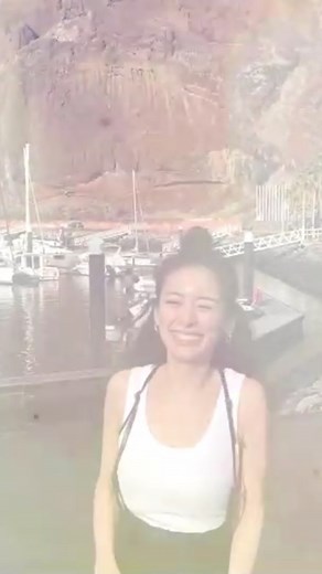 泉 里香 Rika Izumi on Instagram: "2nd写真集「Madeira」 ボディメイクブック「RikA to Z」 メイキング🌈 #rikamadeira #rikatoz #4/7予約受付中 📸@akikoisobe 📸 @sampeism 💄@tomokookada 👗@ainomasaki 👗 @hitomi_imamura 🎨@yar_wagatsuma ✒️@rinanapple"