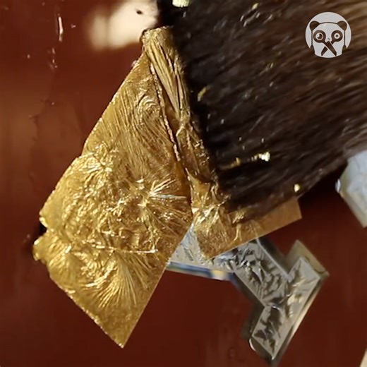 7K views · 12 reactions | Making glass sign with gold leaf Partner: Glass Sign & Co. IG: https://www.instagram.com/glasssignandco/ YT: https://www.youtube.com/channel/UCe0FPtKrqenUuNUBXCfImTw | Amazing World & Architecture | Facebook