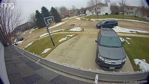 Ha Good thing it wasn't fragile 🤦 Same thing happened yesterday with a different car.