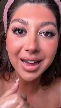 CELEBRITY #makeup artist Daniel Martin how to get his viral glowy SKIN #celebritymakeup 😱