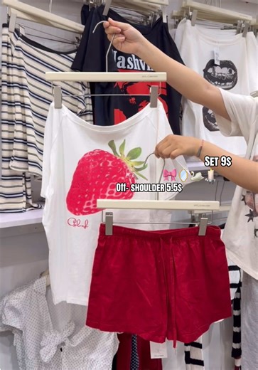 វីដេអូ​របស់ nyl.collection សន្ធរម៉ុក (@nyl.collection2) ជាមួយ suara asli - 𝓟𝓻𝓮𝓽𝓽𝔂𝓰𝓲𝓻𝓵✿