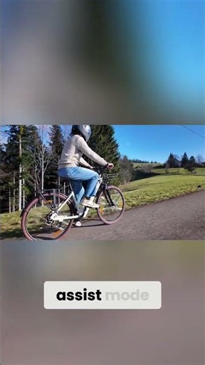 Essential E-Bike Display: Speed, Battery, & Stand #shorts