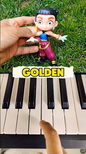 EASY PIANO GOLDEN KPOP HUNTRIX FIGURES TUTORIAL #Shorts
