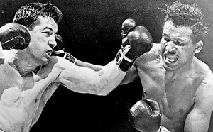 Robinson vs Graziano. Sugar Ray KO's Rocky In Chicago