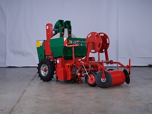 [Hot Item] Good Selling Precision Seeding Maize Planter Machine Small Area Mechanized Potato Planter with Fertilizer
