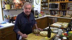 1.4M views · 12K reactions | Hello. Here is a very easy way to cook mushrooms. I hope you enjoy this with your family on this very cold and rainy day. Have a good weekend. Be well. -JP | Jacques Pépin | Facebook