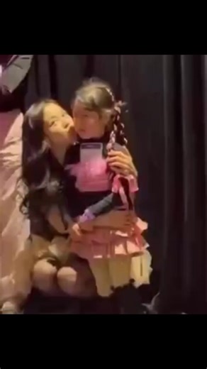 bocil paling beruntung 🥰 #jisoo #sooyaaa_ #deadline_in_hongkong #fypppppppppppppp #foryoupage