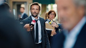 'Les choses humaines' : un film choc avec Charlotte Gainsbourg et Mathieu Kassovitz - RTBF Actus