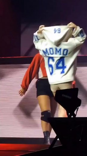 Dancing machine | TWICE Momo reels