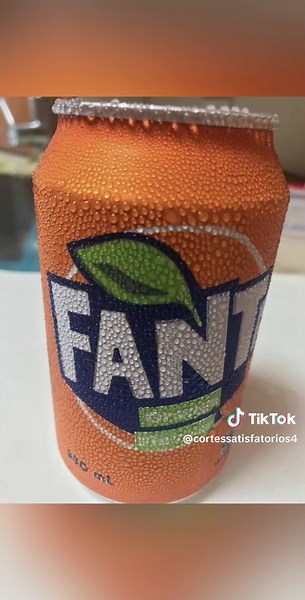 2000s Nostalgia ASMR Video Experience