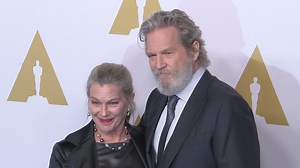 Hollywood Minute: Jeff Bridges' monstrous new role