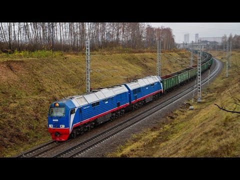 Trains in Moscow: the only one blue 2TE25K, wonderful Skoda ChS7, boring VL11 and CKD ChME3.