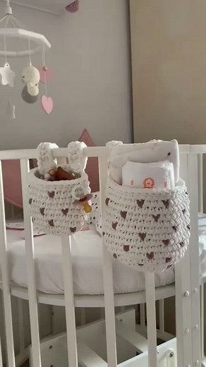 Вязанная корзина для новорожденных своими руками