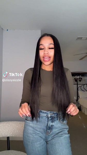 Fashion Nova Jeans Review: Cute & Comfortable Styles