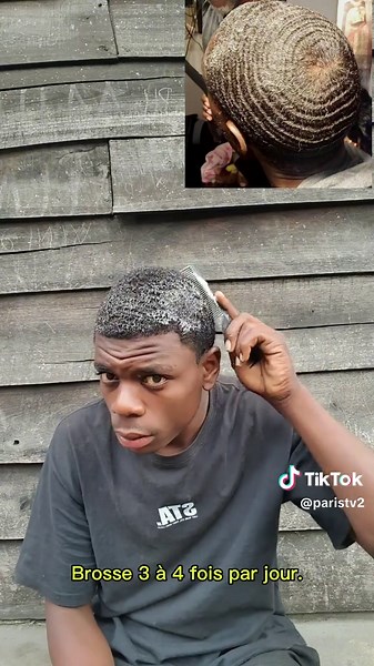 tu veux faire des waves 360 (les vagues sur les cheveux), il faut suivre une méthode précise. Les 360 Waves sont très populaires chez les hommes aux cheveux crépus ou frisés. 🌊✂️ 1️⃣ Couper les cheveux à la bonne longueur Demande une coupe basse (low cut) chez le coiffeur. Souvent on commence avec 1.5 ou 2 guard (pas trop court). 2️⃣ Brosser les cheveux tous les jours C’est la clé pour former les vagues. 🪮 Brosse 3 à 4 fois par jour. Brosse du centre de la tête vers l’extérieur (comme un solei