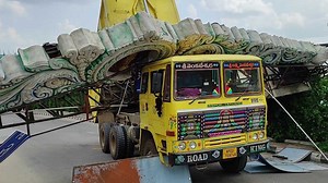 27K views · 80 reactions | తిరుపతిలో కూలిన తితిదే ఆర్చి.. తప్పిన పెను...