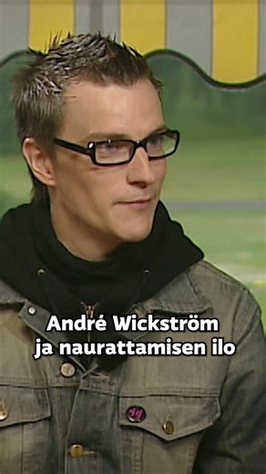Yle Elävä arkisto on Instagram: "Stand up -koomikko ja näyttelijä André Wickström täyttää tänään 50 vuotta. 🎉 Vuonna 2004 kuvatussa haastattelussa Wickström kertoi komiikan tekemisestä ja mitä merkitsee saada ihmiset nauramaan. Tuolloin Wickström oli stand upin lisäksi tullut tunnetuksi muun muassa tv-ohjelmasta W-tyyli, joka palkittiin parhaana viihdeohjelmana Venla-gaalassa 2004. Voit katsoa Wickströmin haastattelun stand upin nousua Suomessa käsittelevästä jutusta Elävästä arkistosta: yle.