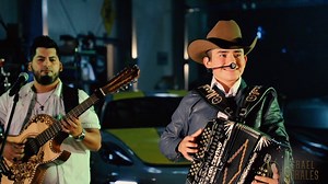 138K views · 699 shares | Definitivamente en vivo desde la Muñebodega Dir: Alan Villarreal Raivan Music / Indepe Music | Israel Morales | Facebook