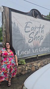 1.1K reactions · 38 shares | I've always love doing these gem mining activities and in my opinion, the Red River Gorge Earth Shop has one of the best! #rocktumbling #gemstones #giftshop #redrivergorgeky #Kentucky | Heather Evans | Facebook